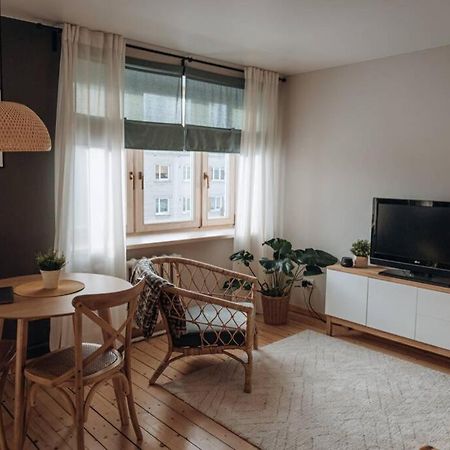 Teatra Street Apartment Balvi Luaran gambar