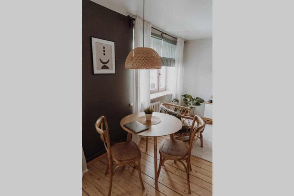 Teatra Street Apartment Balvi Luaran gambar